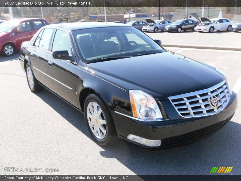 Black Raven / Shale 2007 Cadillac DTS Luxury II