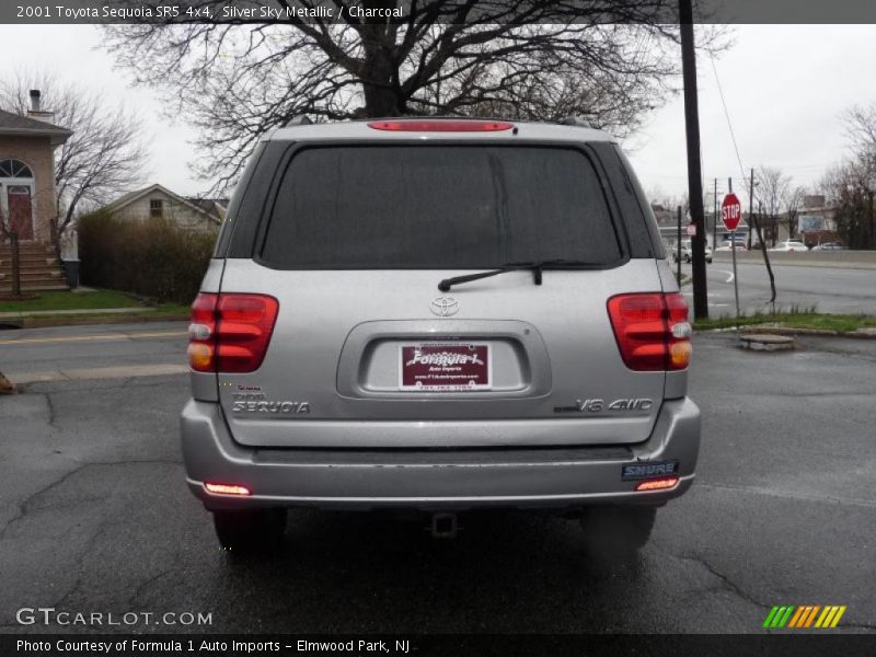 Silver Sky Metallic / Charcoal 2001 Toyota Sequoia SR5 4x4