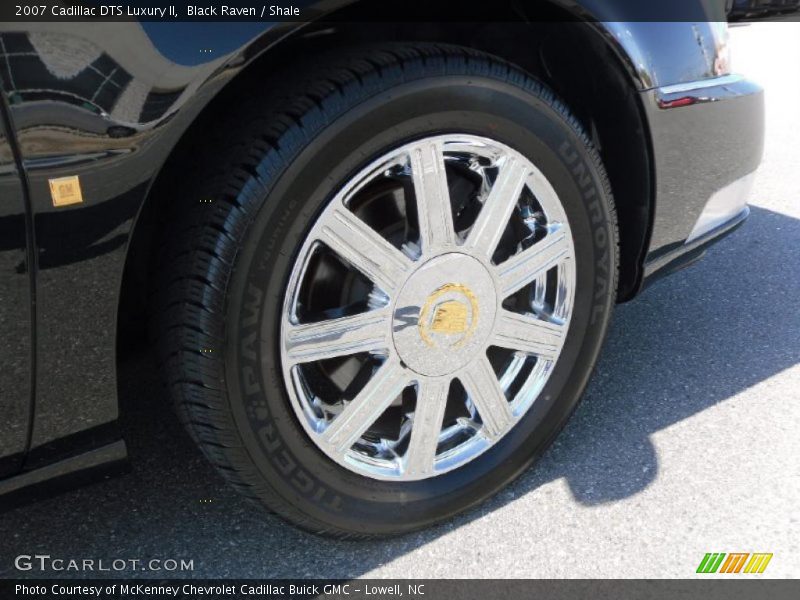 Black Raven / Shale 2007 Cadillac DTS Luxury II