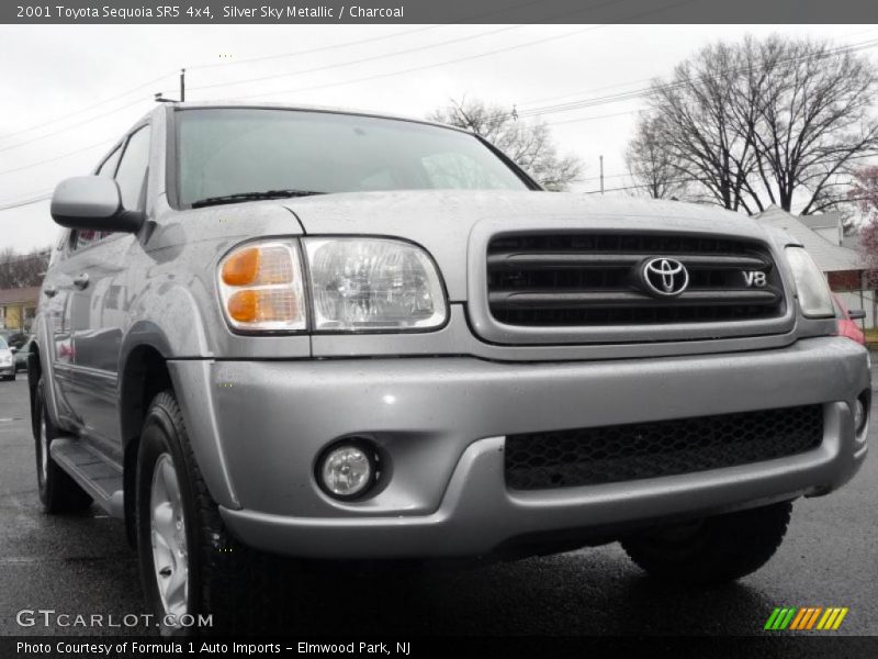 Silver Sky Metallic / Charcoal 2001 Toyota Sequoia SR5 4x4