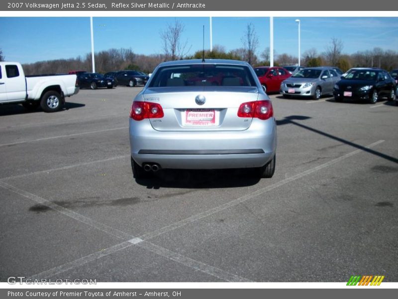 Reflex Silver Metallic / Anthracite 2007 Volkswagen Jetta 2.5 Sedan
