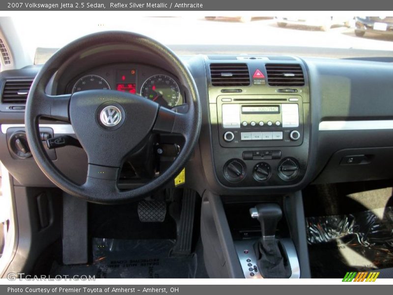 Reflex Silver Metallic / Anthracite 2007 Volkswagen Jetta 2.5 Sedan