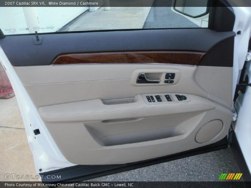 White Diamond / Cashmere 2007 Cadillac SRX V6
