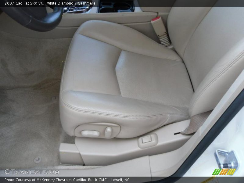 White Diamond / Cashmere 2007 Cadillac SRX V6