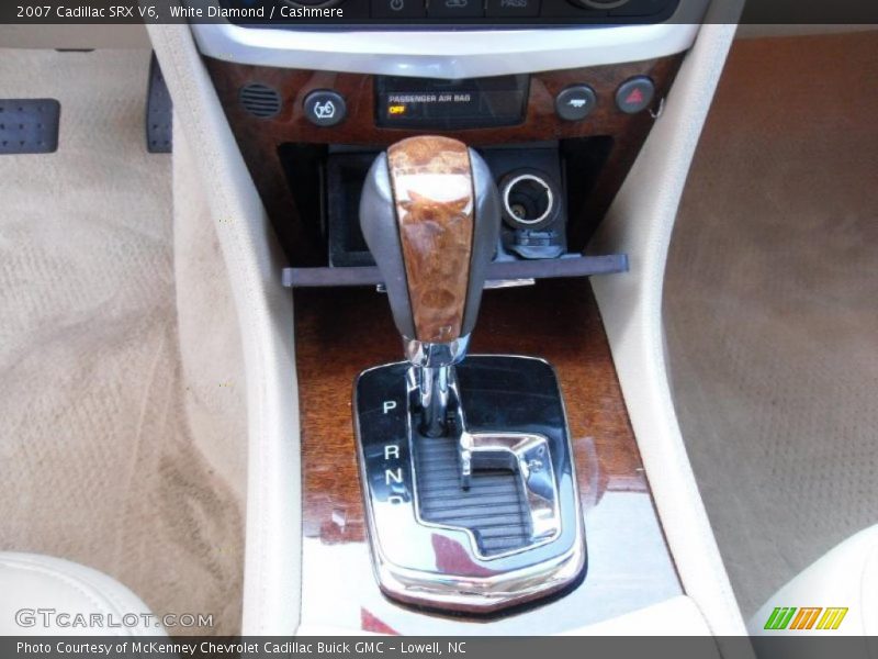 White Diamond / Cashmere 2007 Cadillac SRX V6