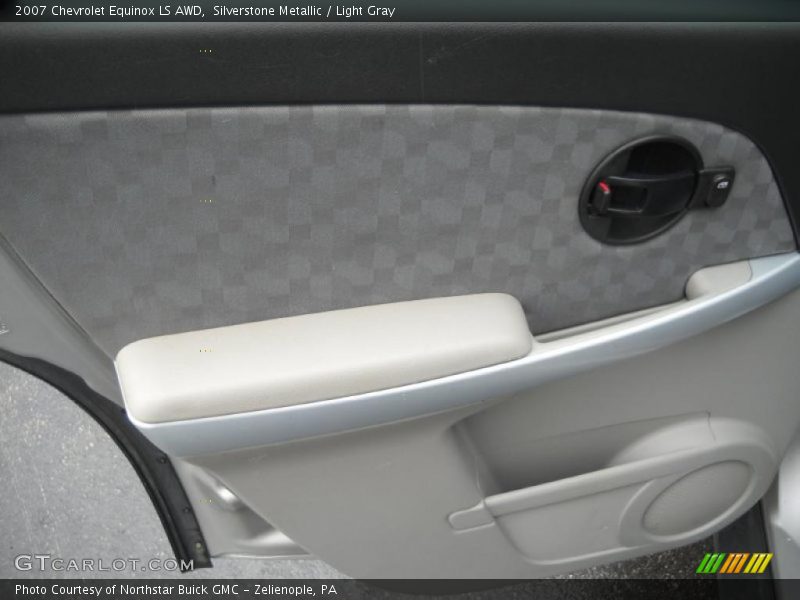 Silverstone Metallic / Light Gray 2007 Chevrolet Equinox LS AWD