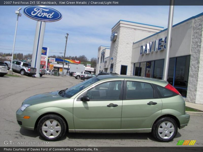 Kiwi Green Metallic / Charcoal/Light Flint 2007 Ford Focus ZX5 SE Hatchback