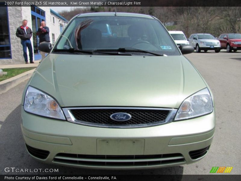 Kiwi Green Metallic / Charcoal/Light Flint 2007 Ford Focus ZX5 SE Hatchback