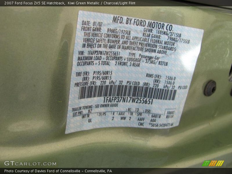 Kiwi Green Metallic / Charcoal/Light Flint 2007 Ford Focus ZX5 SE Hatchback