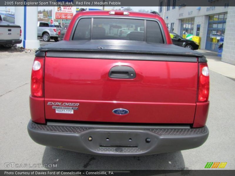 Red Fire / Medium Pebble 2005 Ford Explorer Sport Trac XLT 4x4