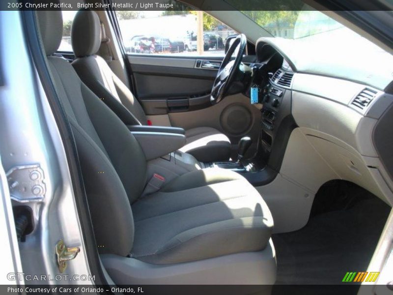 Bright Silver Metallic / Light Taupe 2005 Chrysler Pacifica