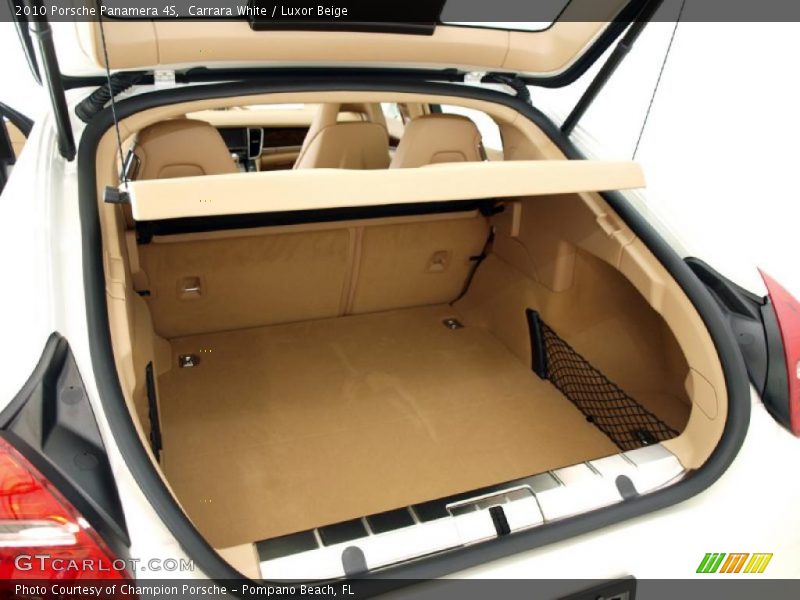 Carrara White / Luxor Beige 2010 Porsche Panamera 4S