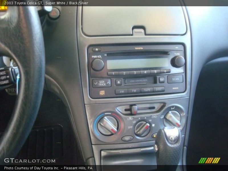 Super White / Black/Silver 2003 Toyota Celica GT