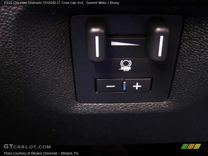 Summit White / Ebony 2010 Chevrolet Silverado 3500HD LT Crew Cab 4x4