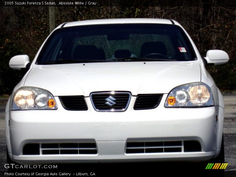 Absolute White / Gray 2005 Suzuki Forenza S Sedan