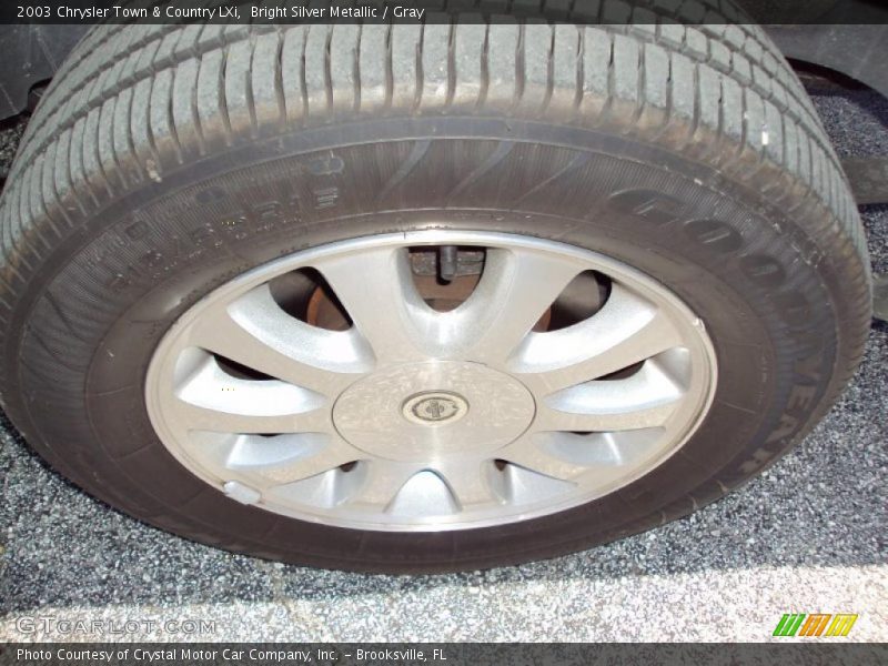 Bright Silver Metallic / Gray 2003 Chrysler Town & Country LXi