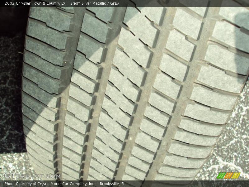 Bright Silver Metallic / Gray 2003 Chrysler Town & Country LXi