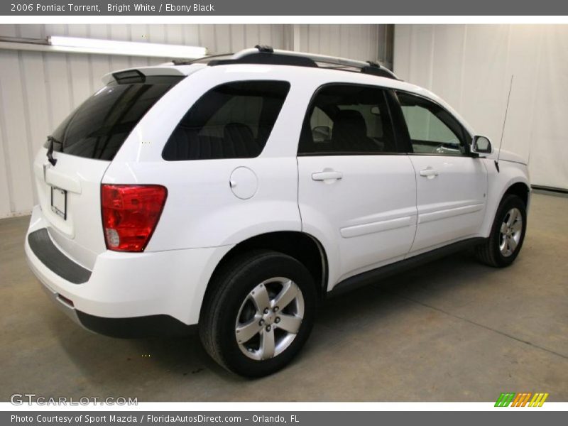 Bright White / Ebony Black 2006 Pontiac Torrent