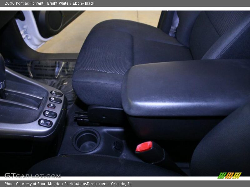 Bright White / Ebony Black 2006 Pontiac Torrent