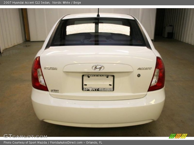 Nordic White / Beige 2007 Hyundai Accent GLS Sedan
