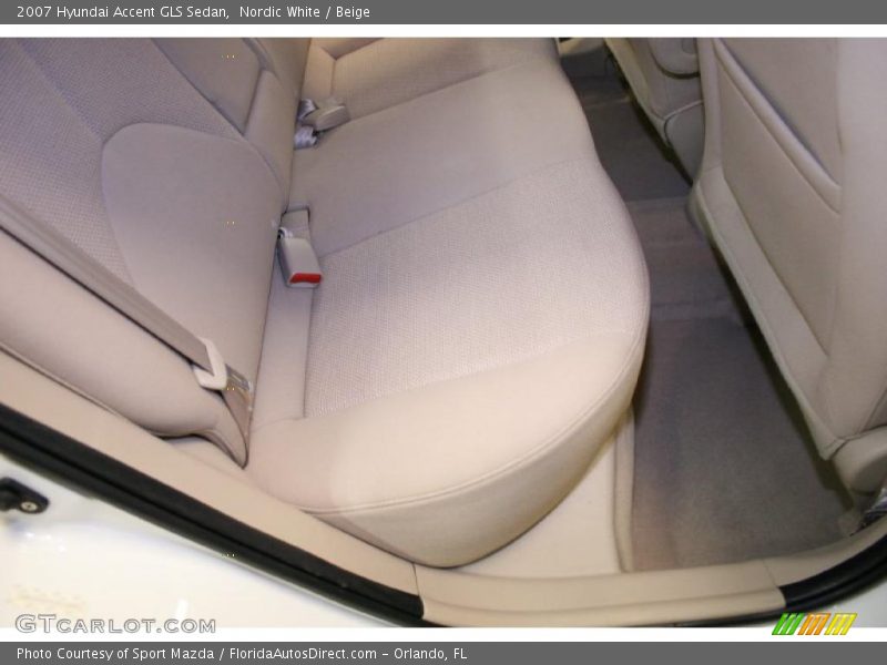 Nordic White / Beige 2007 Hyundai Accent GLS Sedan