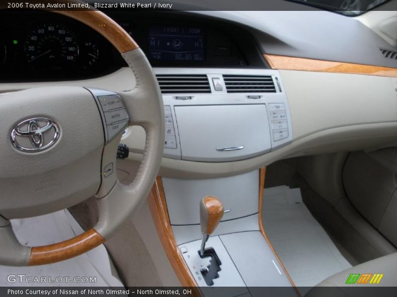Blizzard White Pearl / Ivory 2006 Toyota Avalon Limited