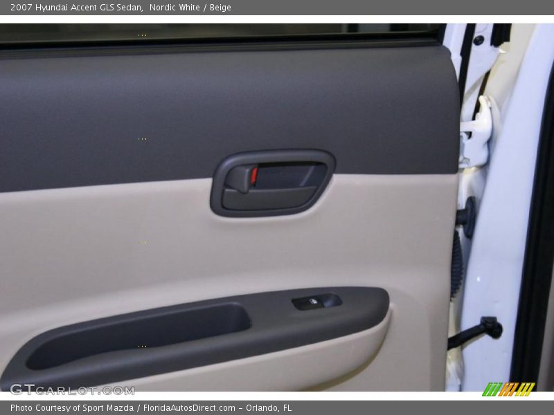 Nordic White / Beige 2007 Hyundai Accent GLS Sedan