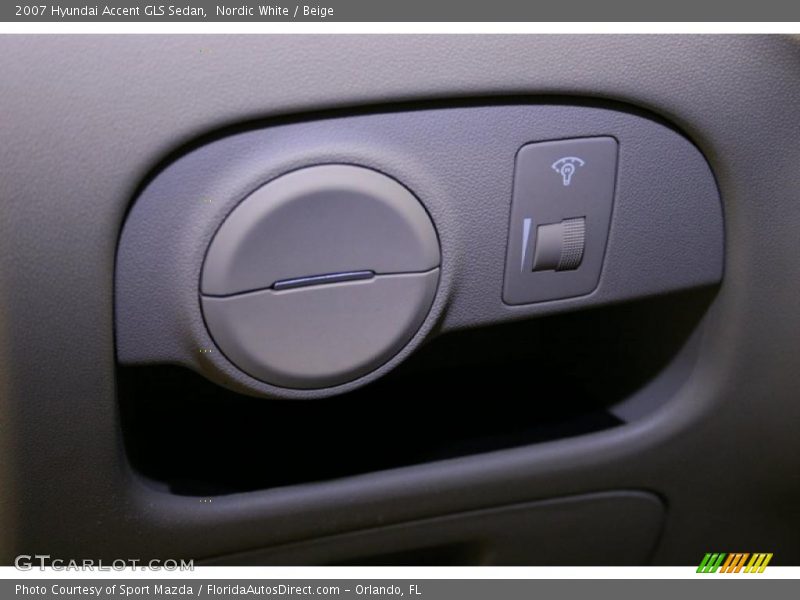 Nordic White / Beige 2007 Hyundai Accent GLS Sedan