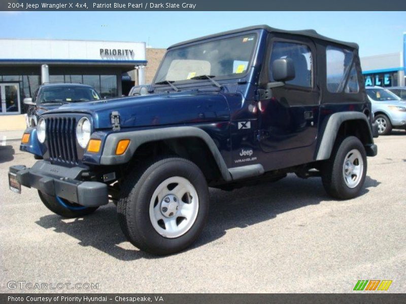 Patriot Blue Pearl / Dark Slate Gray 2004 Jeep Wrangler X 4x4