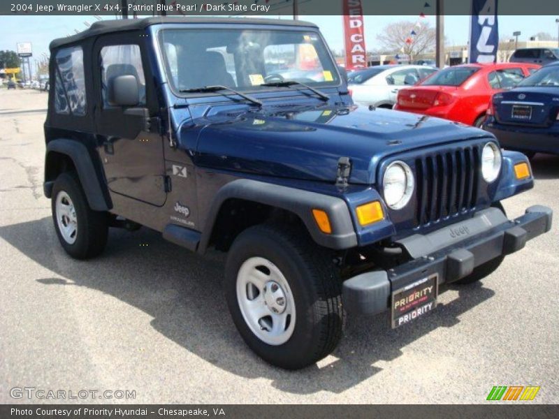 Patriot Blue Pearl / Dark Slate Gray 2004 Jeep Wrangler X 4x4