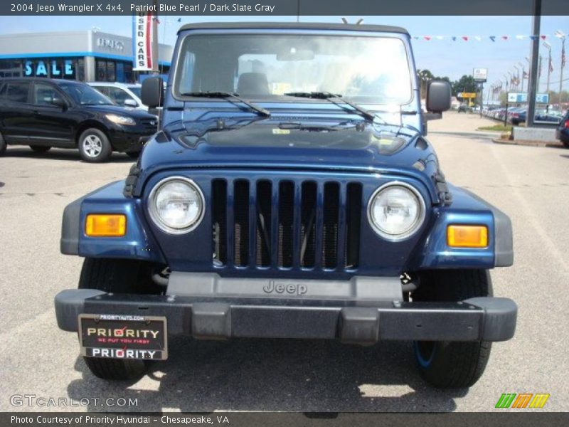 Patriot Blue Pearl / Dark Slate Gray 2004 Jeep Wrangler X 4x4