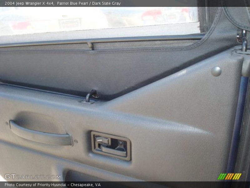 Patriot Blue Pearl / Dark Slate Gray 2004 Jeep Wrangler X 4x4