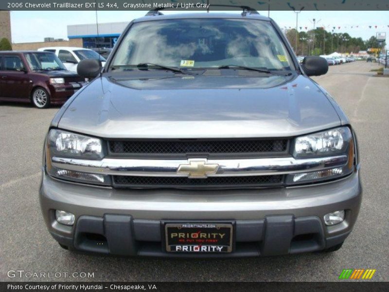 Graystone Metallic / Light Gray 2006 Chevrolet TrailBlazer EXT LS 4x4