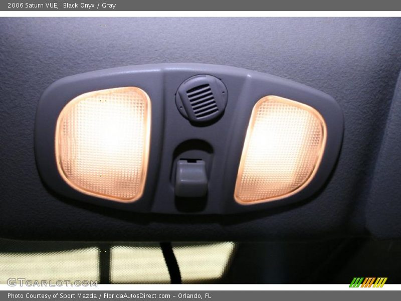 Black Onyx / Gray 2006 Saturn VUE