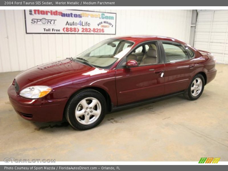 Merlot Metallic / Medium Parchment 2004 Ford Taurus SES Sedan