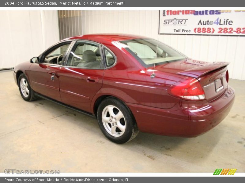 Merlot Metallic / Medium Parchment 2004 Ford Taurus SES Sedan