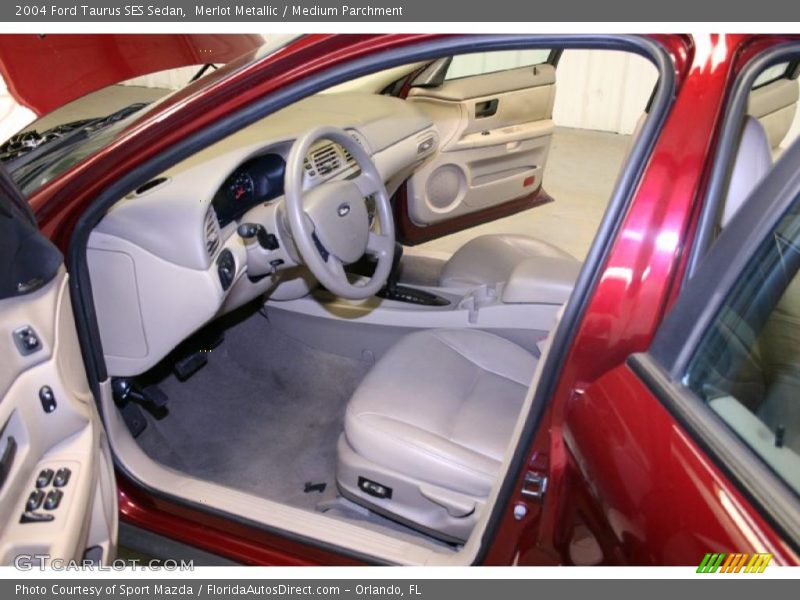 Merlot Metallic / Medium Parchment 2004 Ford Taurus SES Sedan