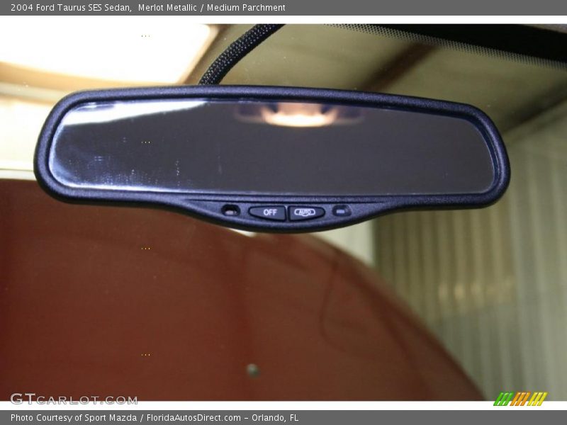 Merlot Metallic / Medium Parchment 2004 Ford Taurus SES Sedan