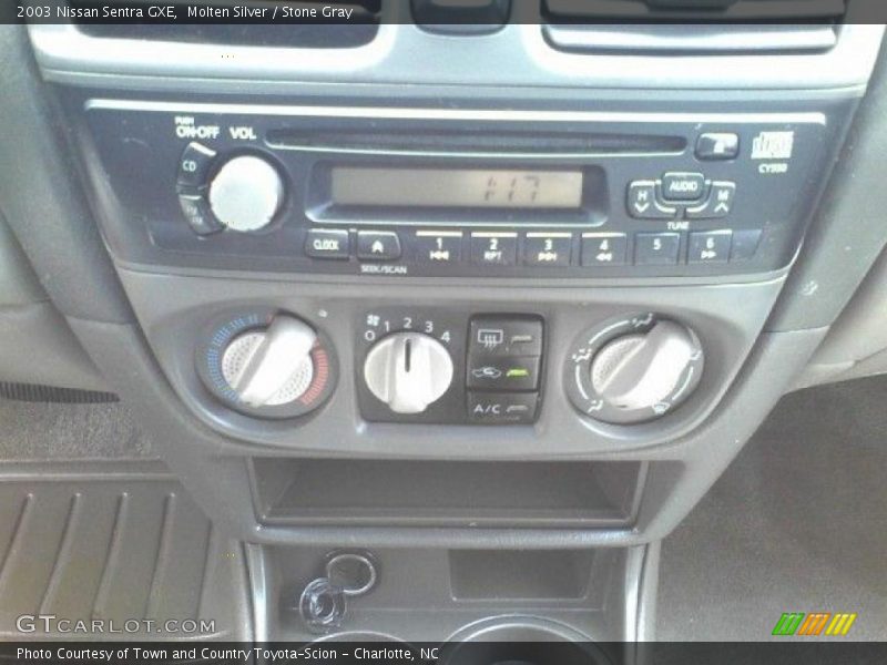 Molten Silver / Stone Gray 2003 Nissan Sentra GXE