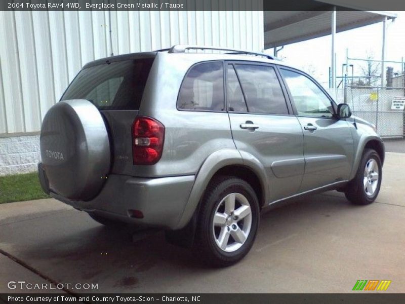 Everglade Green Metallic / Taupe 2004 Toyota RAV4 4WD