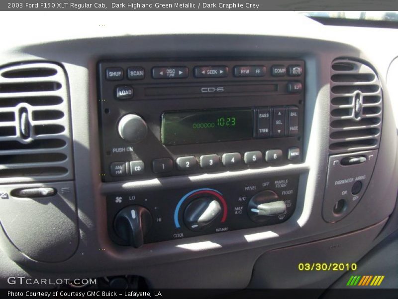 Dark Highland Green Metallic / Dark Graphite Grey 2003 Ford F150 XLT Regular Cab