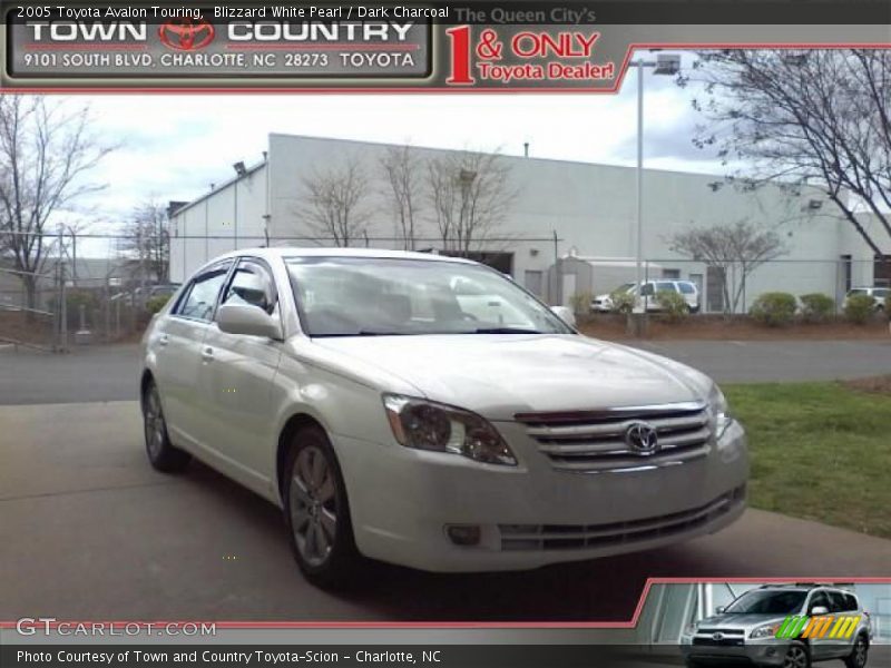 Blizzard White Pearl / Dark Charcoal 2005 Toyota Avalon Touring