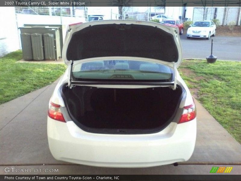 Super White / Bisque 2007 Toyota Camry CE