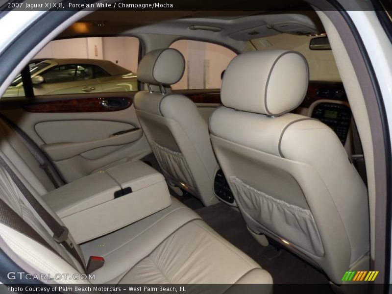 Porcelain White / Champagne/Mocha 2007 Jaguar XJ XJ8