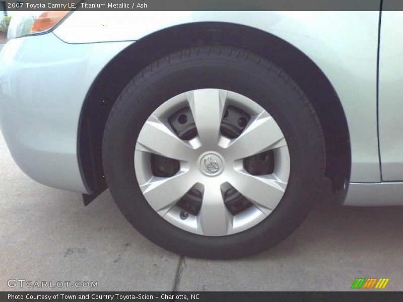 Titanium Metallic / Ash 2007 Toyota Camry LE