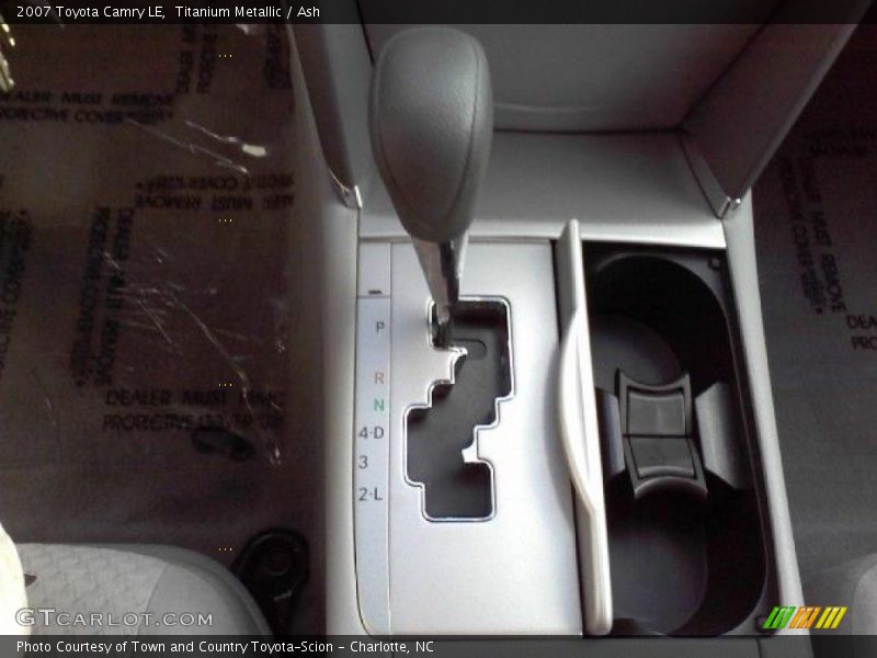 Titanium Metallic / Ash 2007 Toyota Camry LE