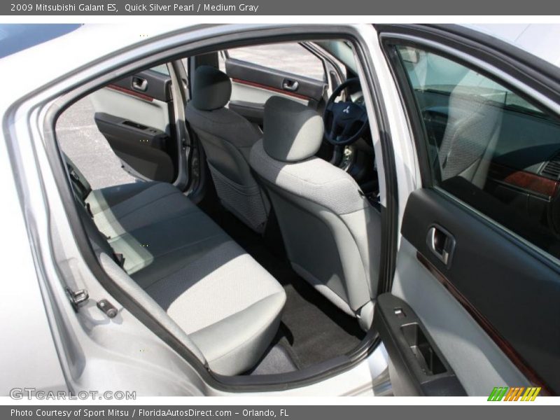 Quick Silver Pearl / Medium Gray 2009 Mitsubishi Galant ES