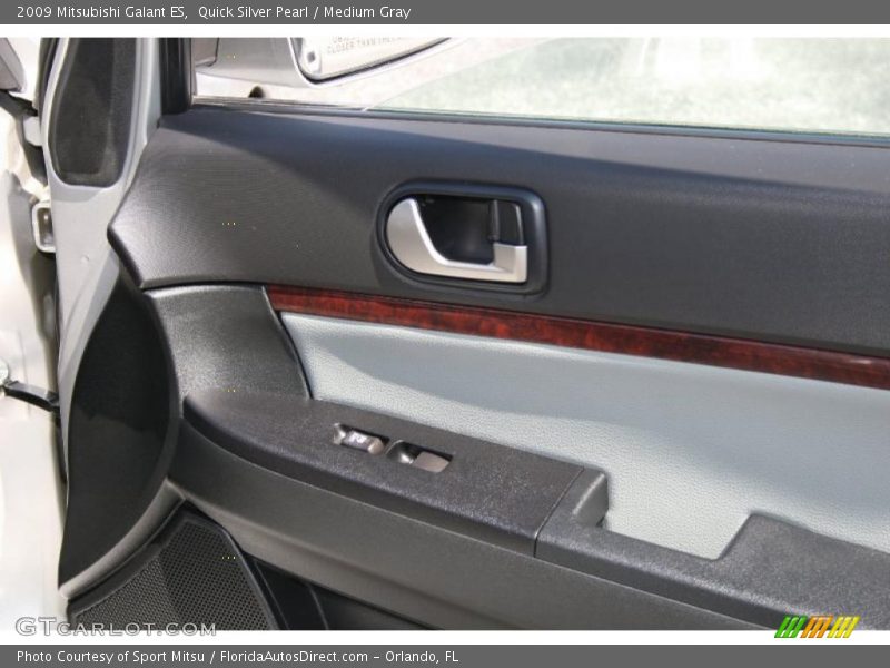 Quick Silver Pearl / Medium Gray 2009 Mitsubishi Galant ES