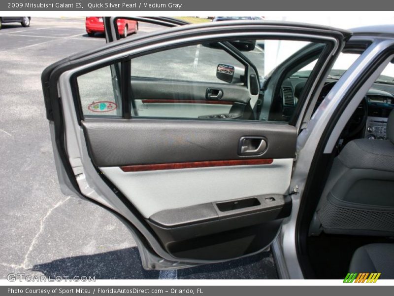 Quick Silver Pearl / Medium Gray 2009 Mitsubishi Galant ES