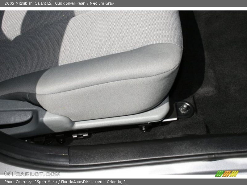 Quick Silver Pearl / Medium Gray 2009 Mitsubishi Galant ES
